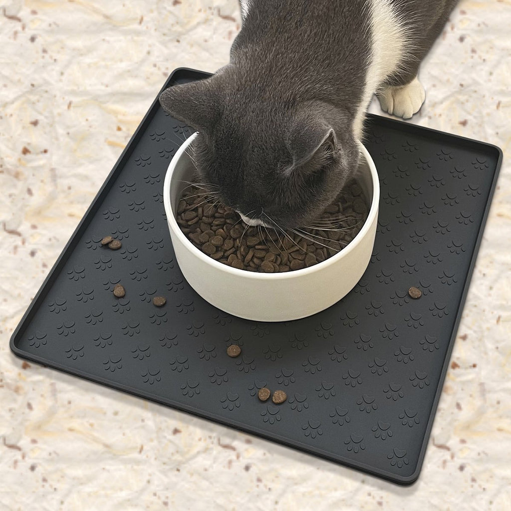 Silicone Pet Feeding Mat for Dogs and Cats, High-Lips Pet Placemat Non-Slip Waterproof Bowl Mats, Puppy Dish Tray Mat Suitable for Small Medium Large Pets, Black